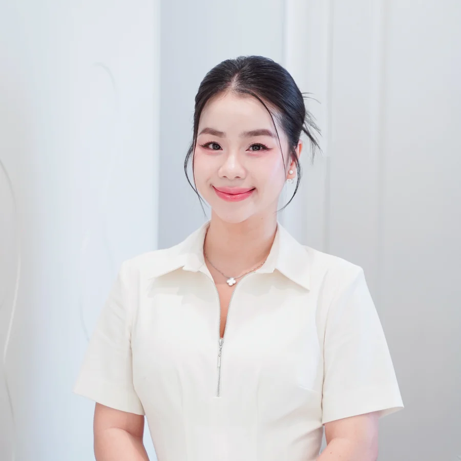 Quin, người chia sẻ kiến thức chăm sóc da của Quin Skincareholic